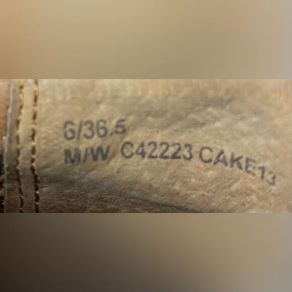 BOC Born Concept Brown Leather Slip on Boots Ankle Booties Womens Size 6 Shoes - Picture 14 of 15